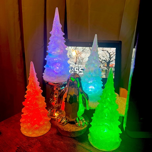 Holiday Time | Holiday | Christmas Tree White 6 Inch Led Plastic ...